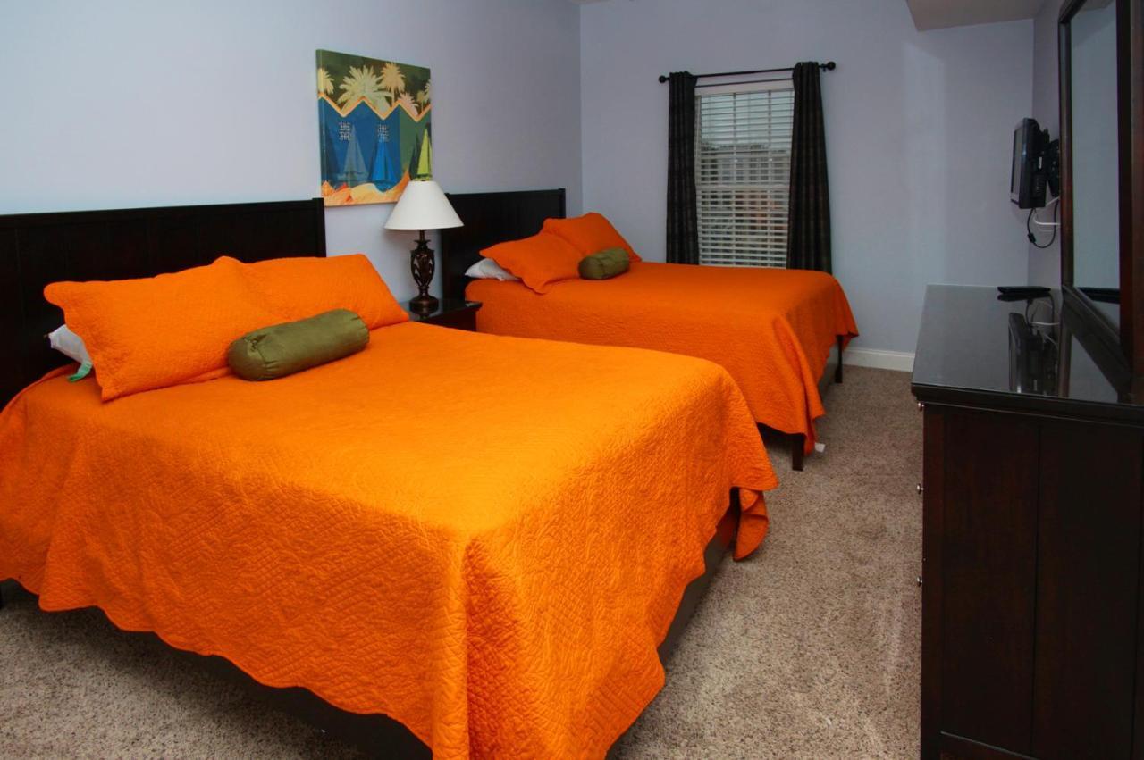 Coconut Grove 404 Holiday home