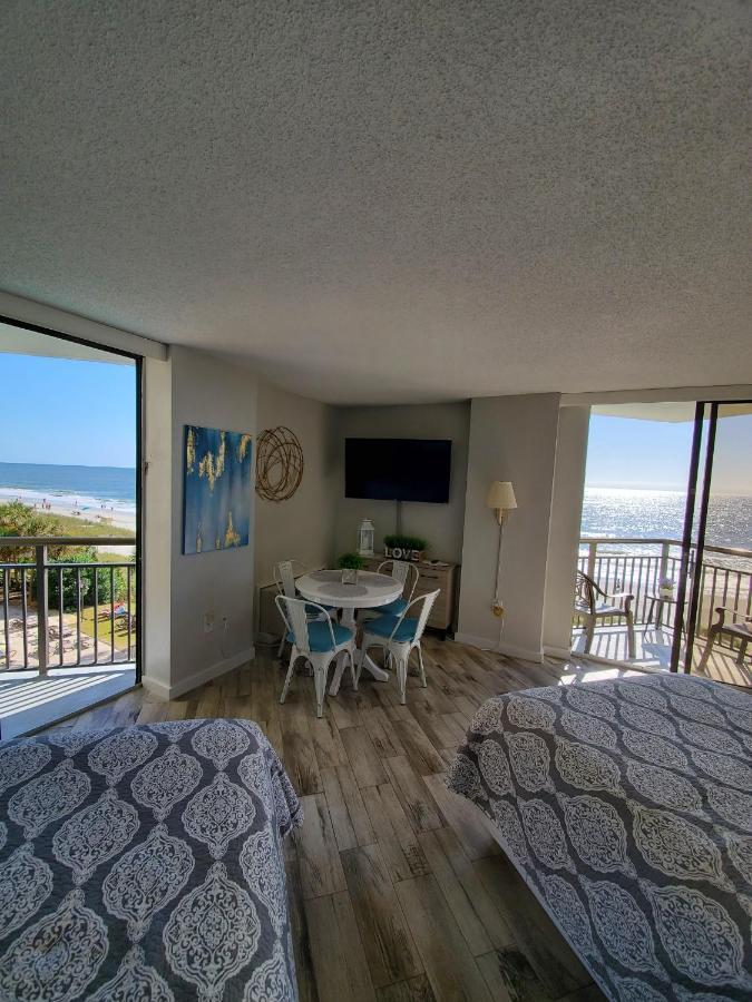 426 Belle Vue Magnificent Oceanfront With Two Balconies Apartment