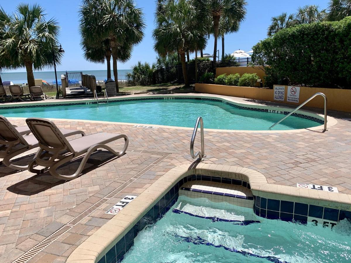 426 Belle Vue Magnificent Oceanfront With Two Balconies