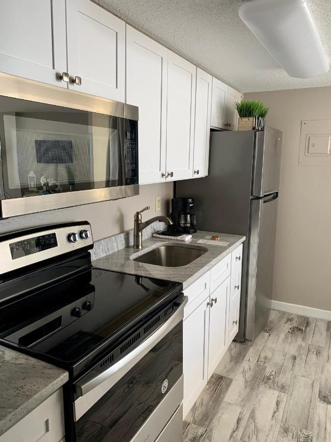 426 Belle Vue Magnificent Oceanfront With Two Balconies * Myrtle Beach