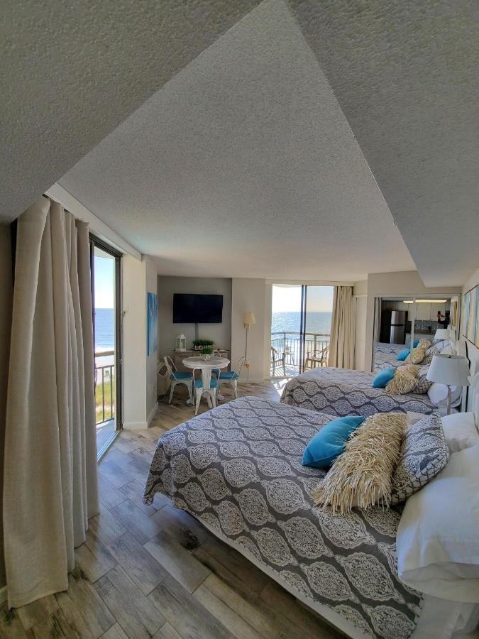 426 Belle Vue Magnificent Oceanfront With Two Balconies