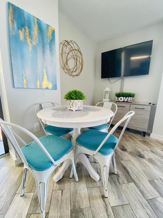 426 Belle Vue Magnificent Oceanfront With Two Balconies Apartment *