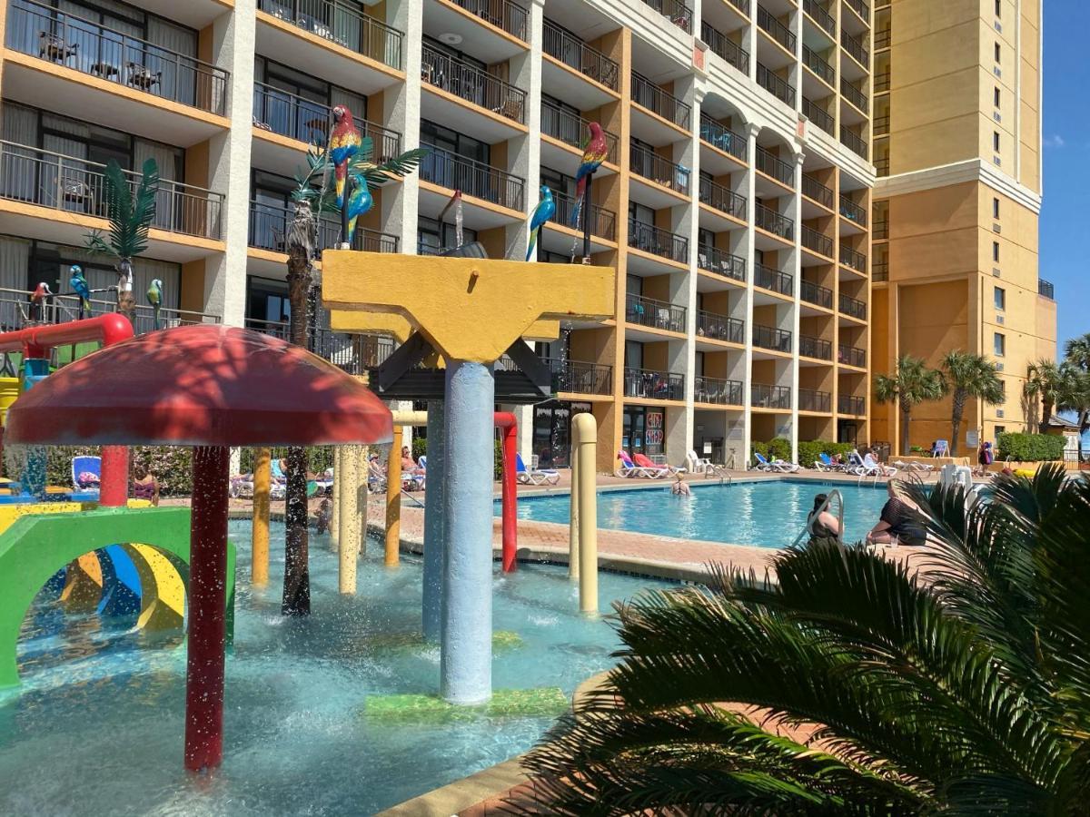 Azure Bliss Oceanfront Sleeps 6 Aparthotel