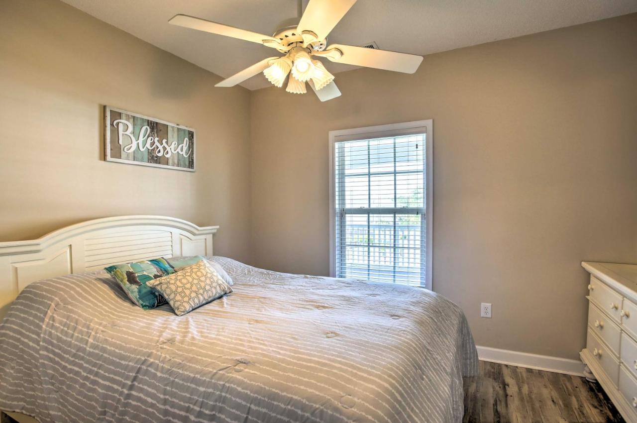 Apartment North Myrtle With Private Balcony!