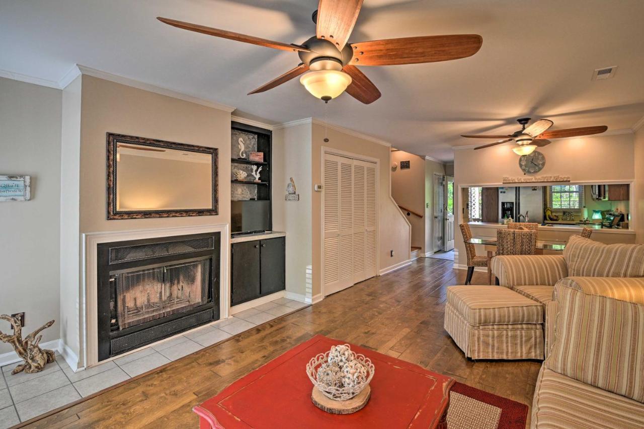 Holiday home Coastal Vacation - 2 Mi To Huntington