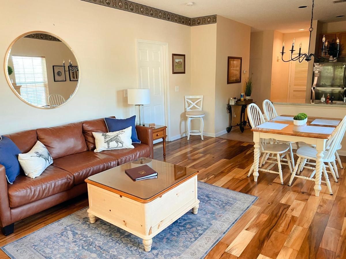 Two-bedroom Vacation Apartment *