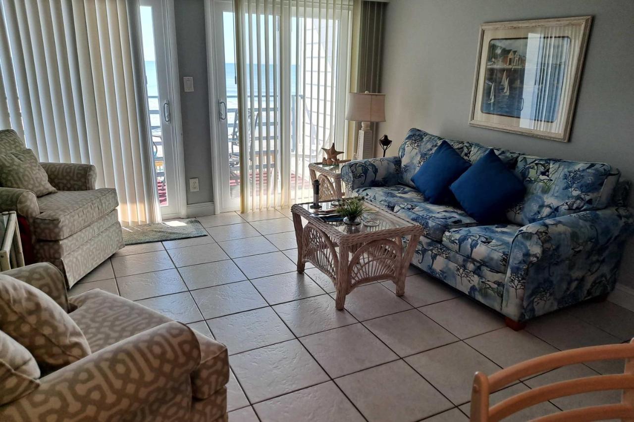 Apartment Beachfront Garden City With Balcony And Pool *