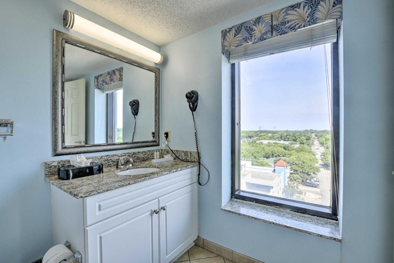 Vivid With Amenities! * Myrtle Beach