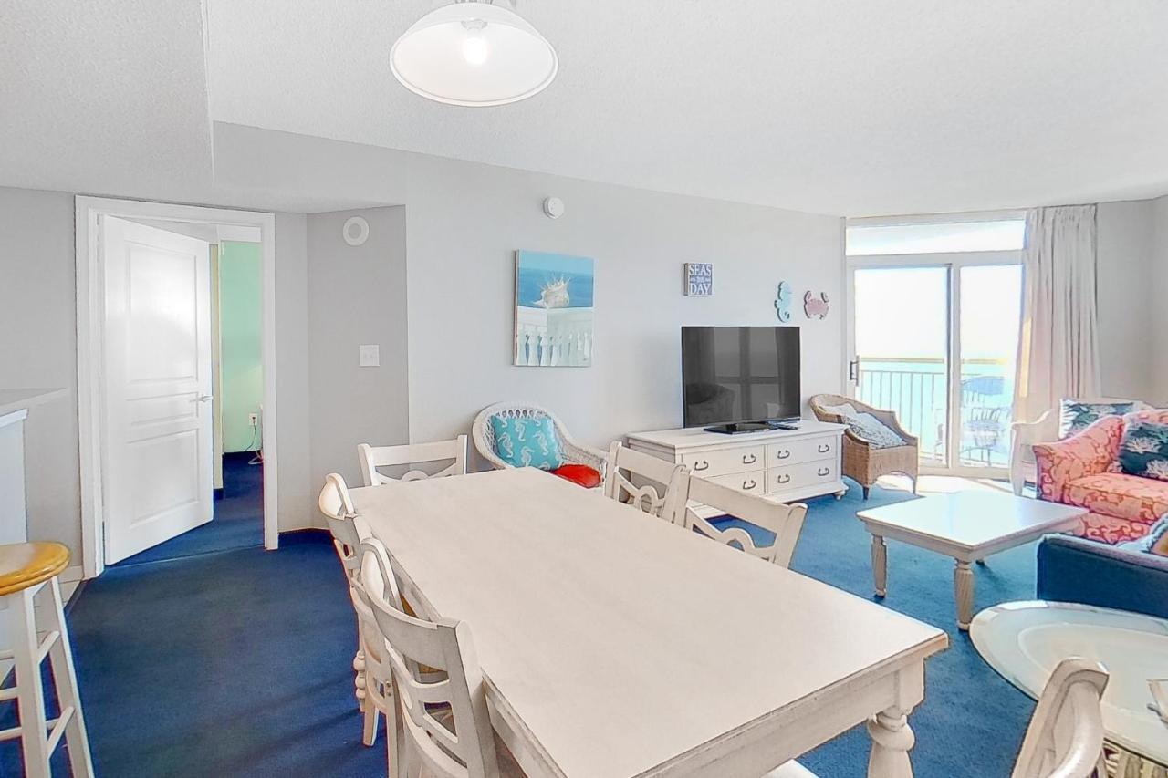 Bay Watch 1817 Hotel