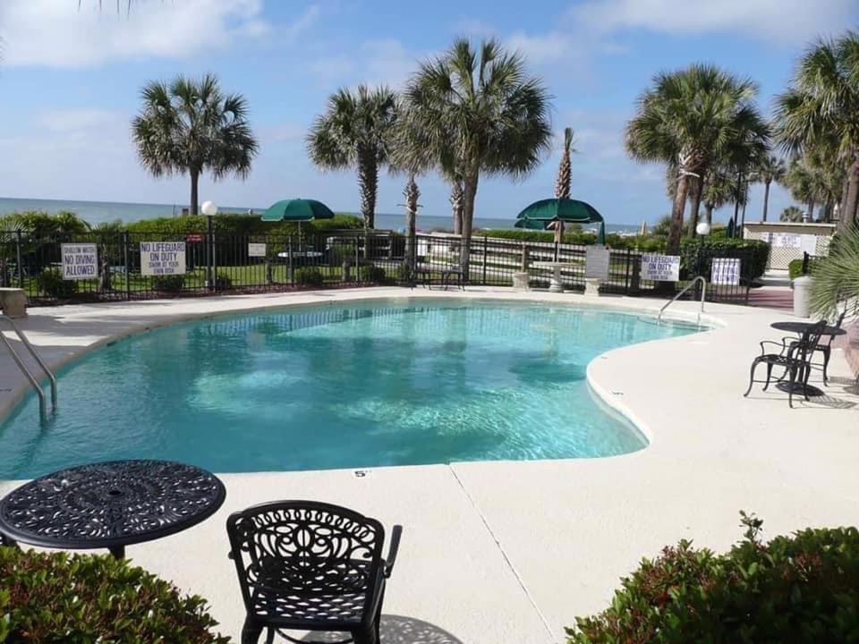 Aparthotel Ocean Front, Private Balconies Myrtle Beach