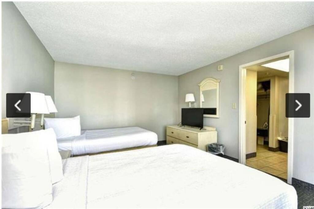 Superior One Bedroom W/ocean View