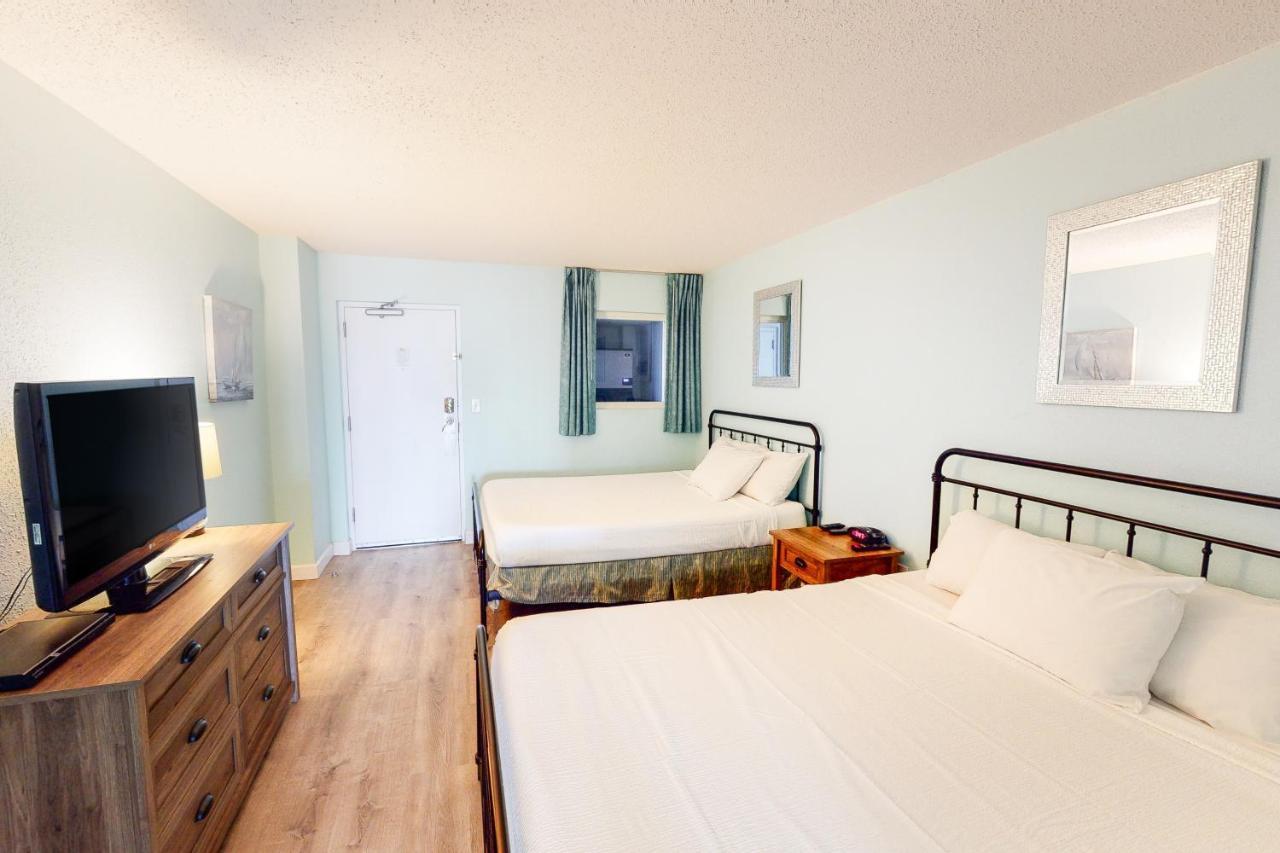 Bay Watch 834 Hotel