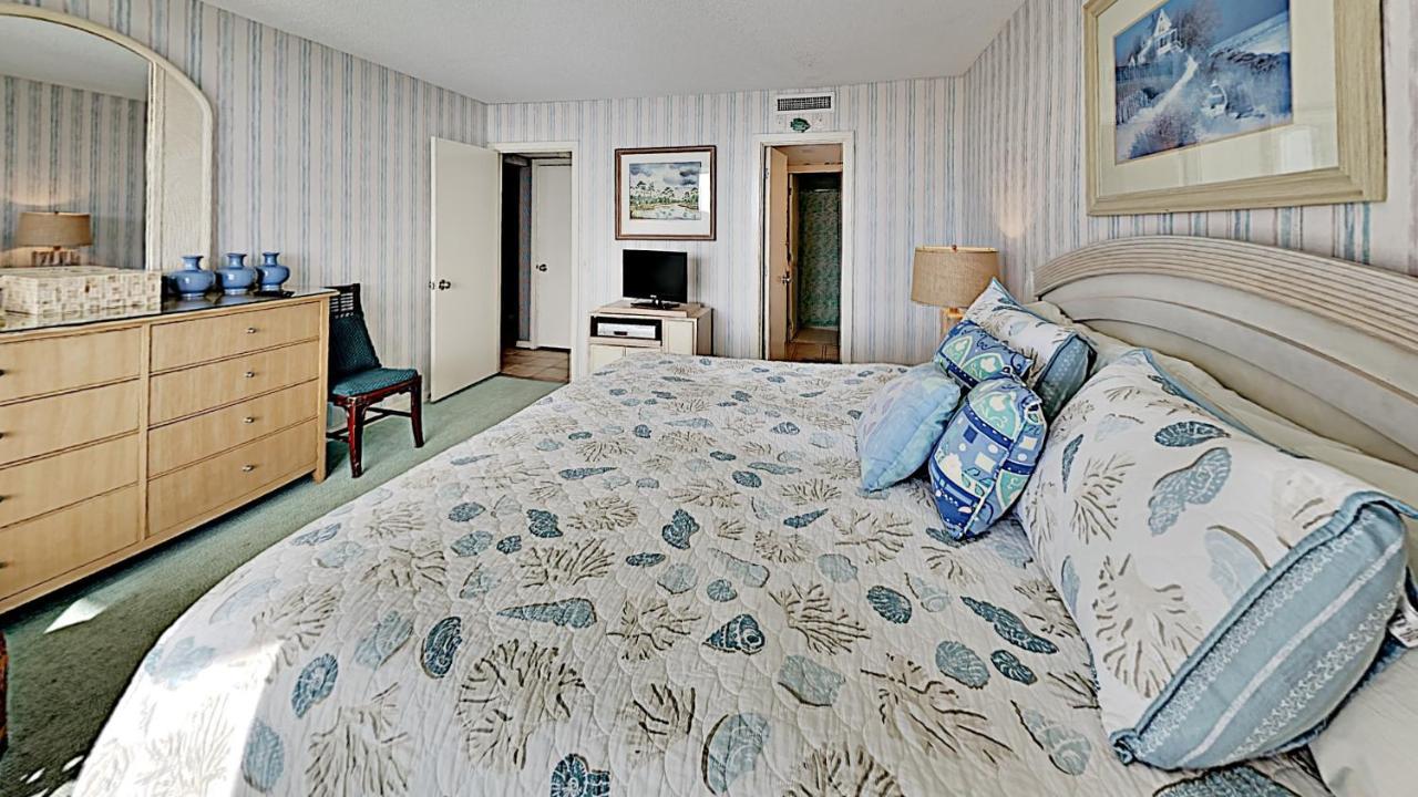Away From Home! Bright Amenities Holiday home *