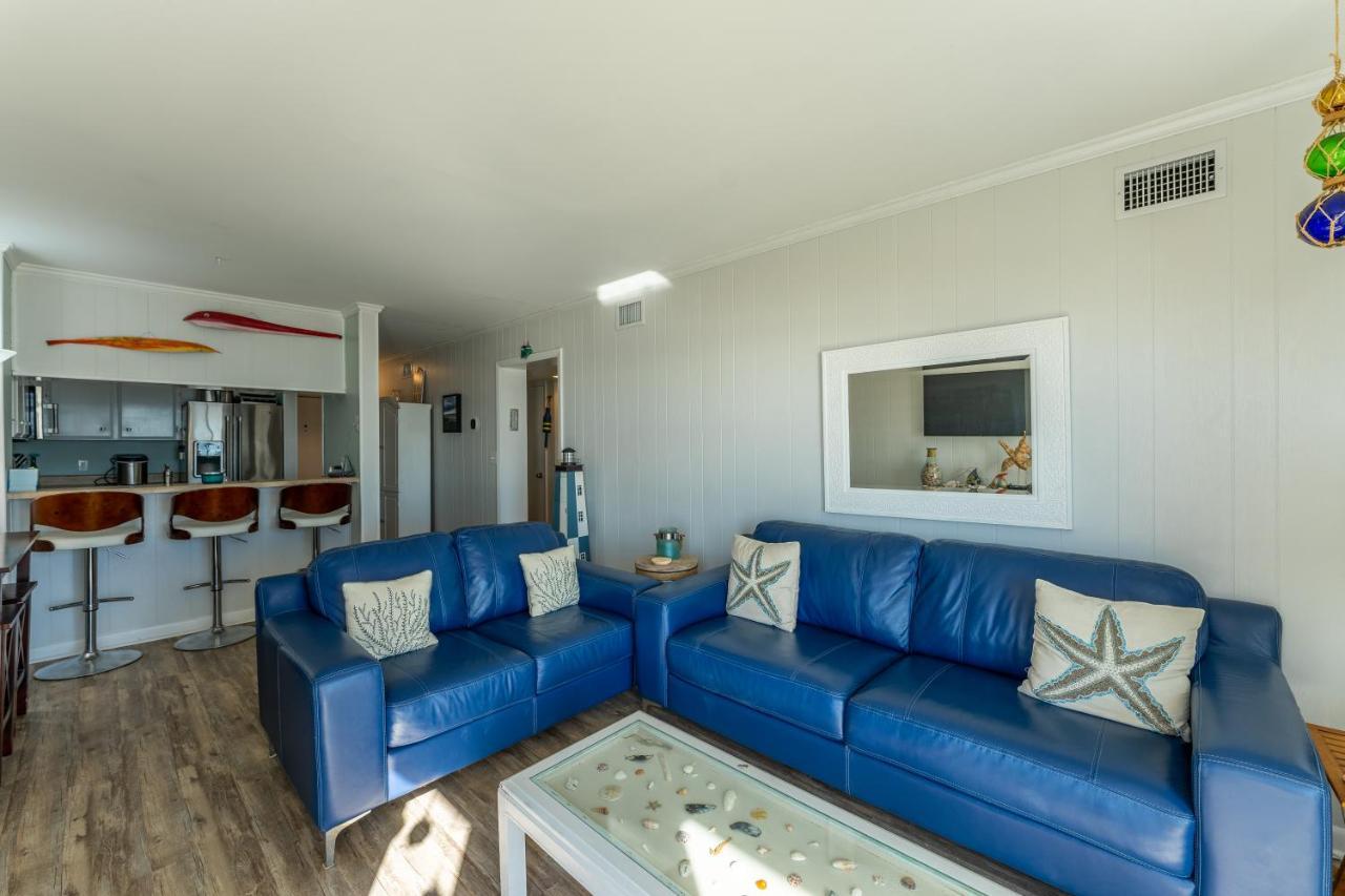 Charming Ocean-view At Ocean Pier 3 Apartment