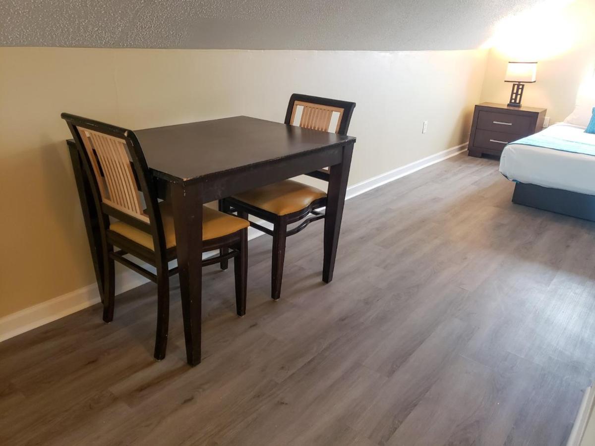 Garden City Unit G2