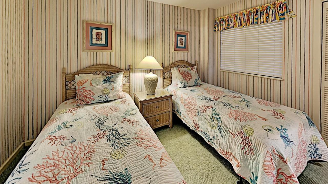 Away From Home! Bright Amenities Myrtle Beach