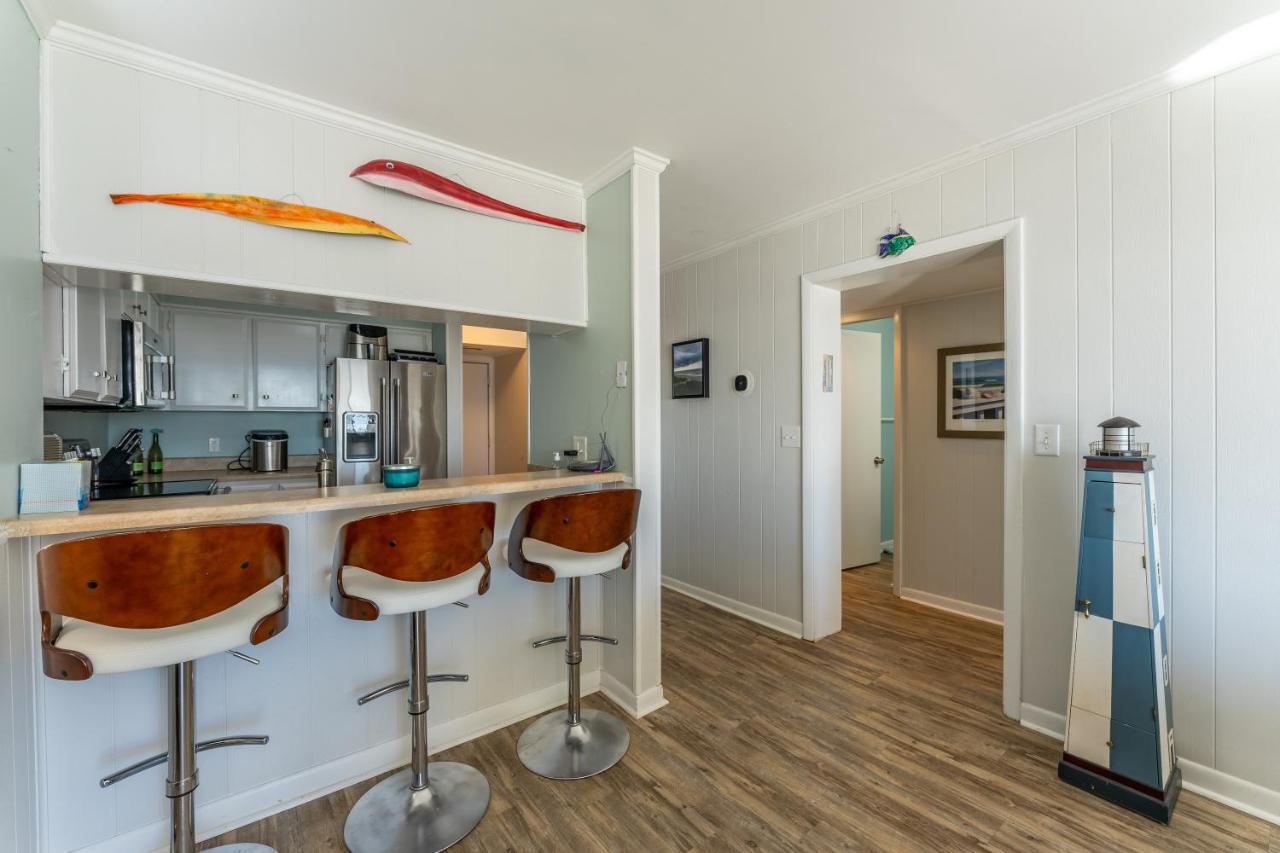 Charming Ocean-view At Ocean Pier 3 Apartment *