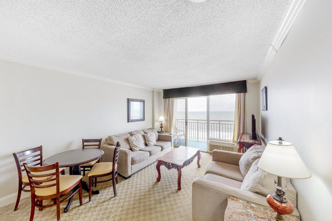 Sandy Beach Resort 716