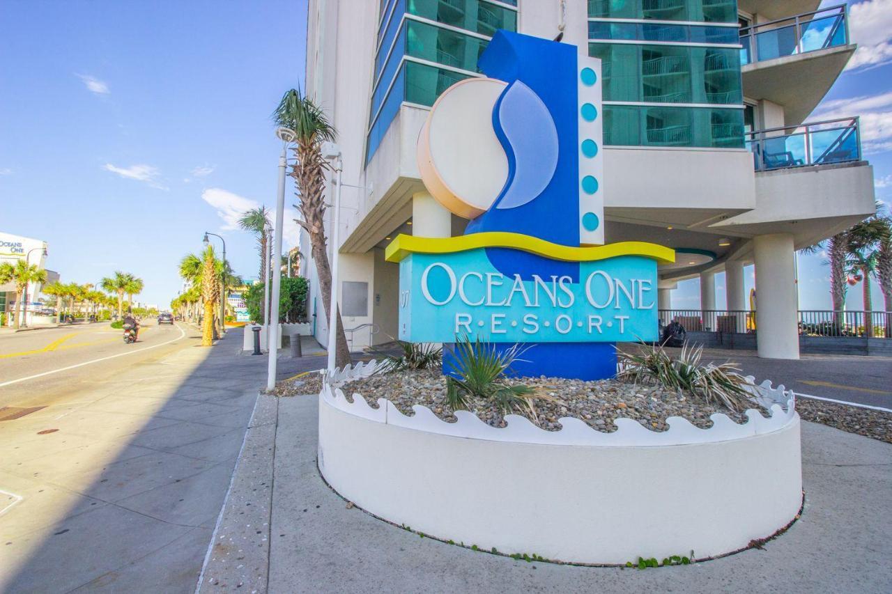 Direct Oceanfront Oceans One 1603 Beautiful Sleeps 6 Holiday home Myrtle Beach