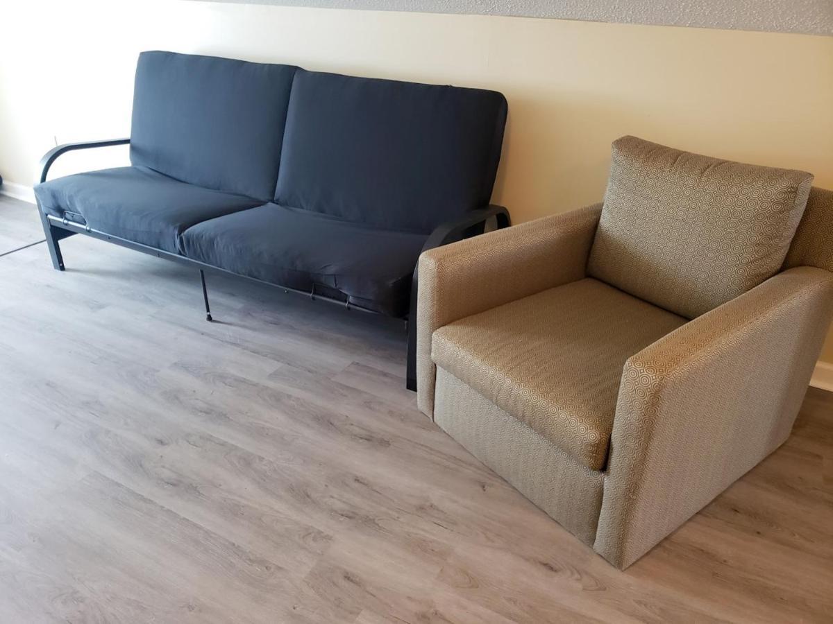 Garden City Unit G2 *