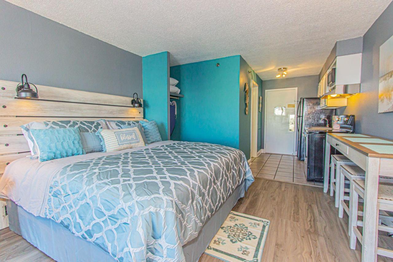 Apartment Completely Renovated King Perfect For 4! Sea Mist 51306 Myrtle Beach