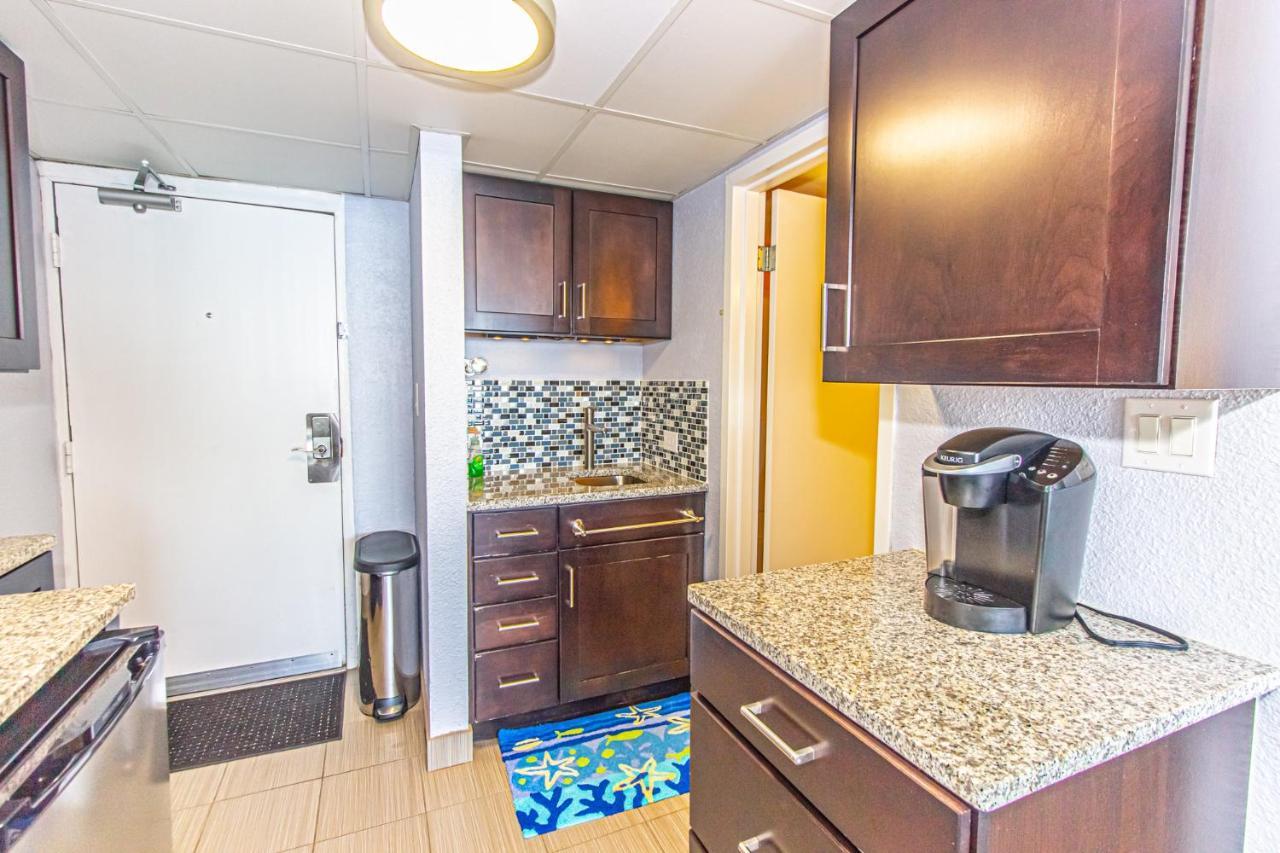 Modern Oceanfront King Dunes 2834 Holiday home Myrtle Beach