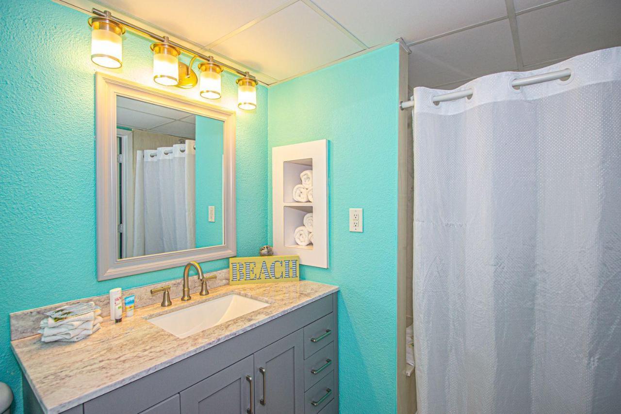 Updated Ocean View - Sea Mist 51402 - King - Perfect For 4! *