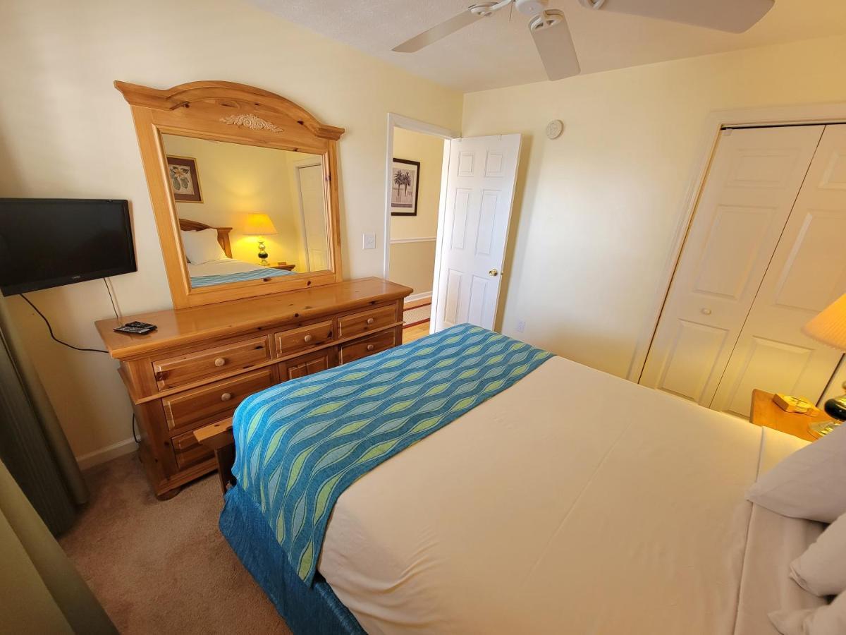 2nd Floor Sleeps 4 1 Bed 1 Bath Waterway Village 1e