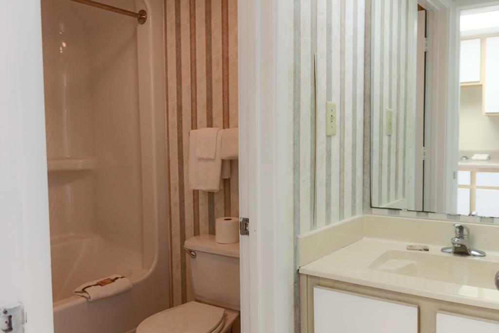Resort Sea Dip Oceanfront 2*