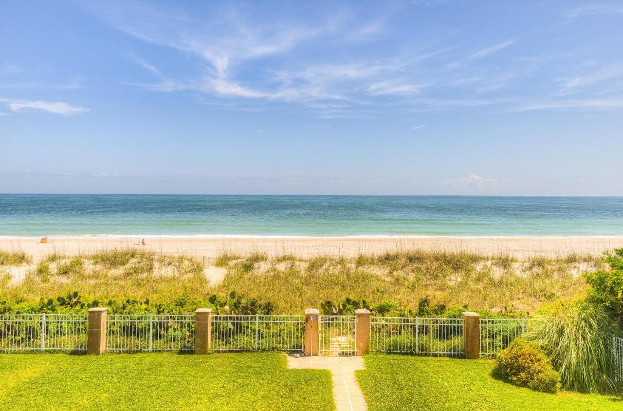 Oceanfront Pool Hot Tub Kitchen Washer Dryer Downtown *