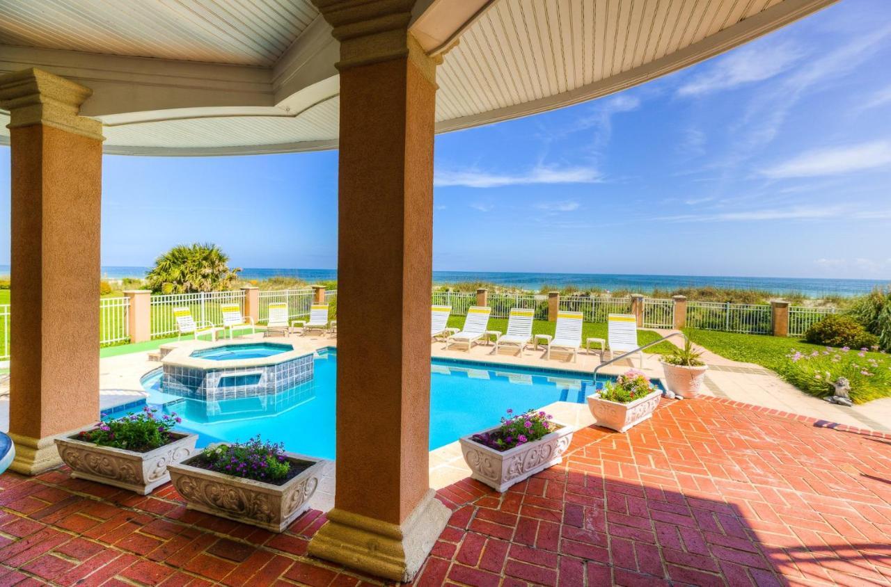 Oceanfront Pool Hot Tub Kitchen Washer Dryer Downtown Holiday home Myrtle Beach