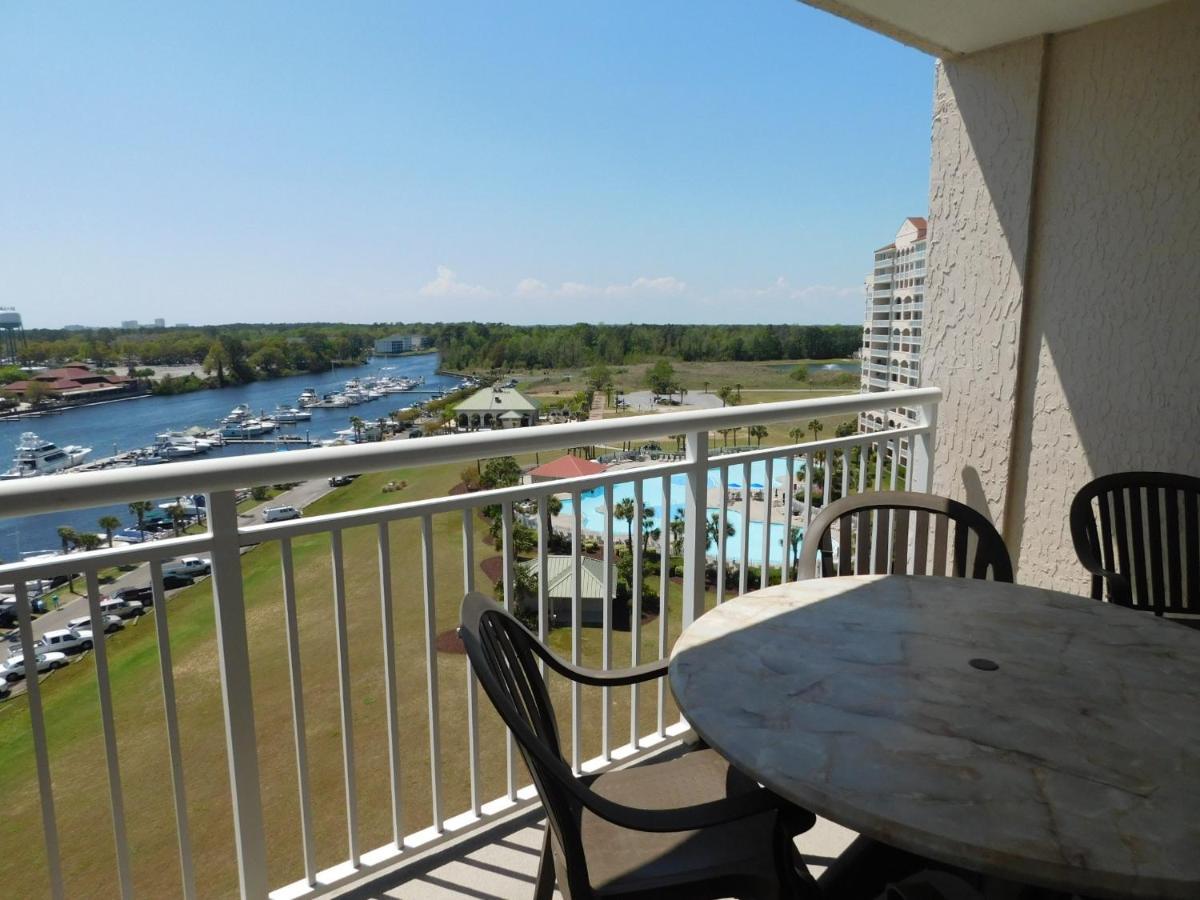 Yacht Club #1-1001 Apartment *