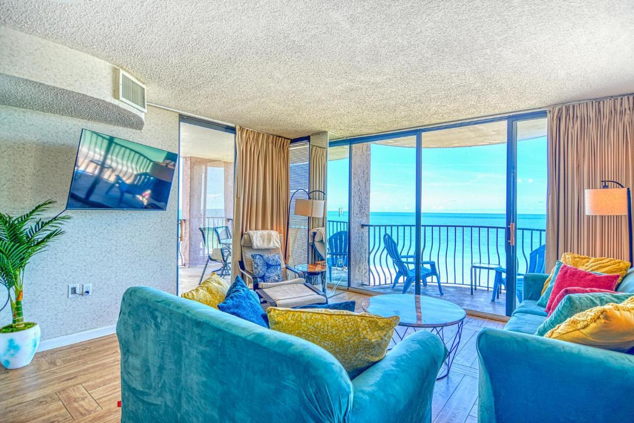 Ocean Front, Private Balconies *