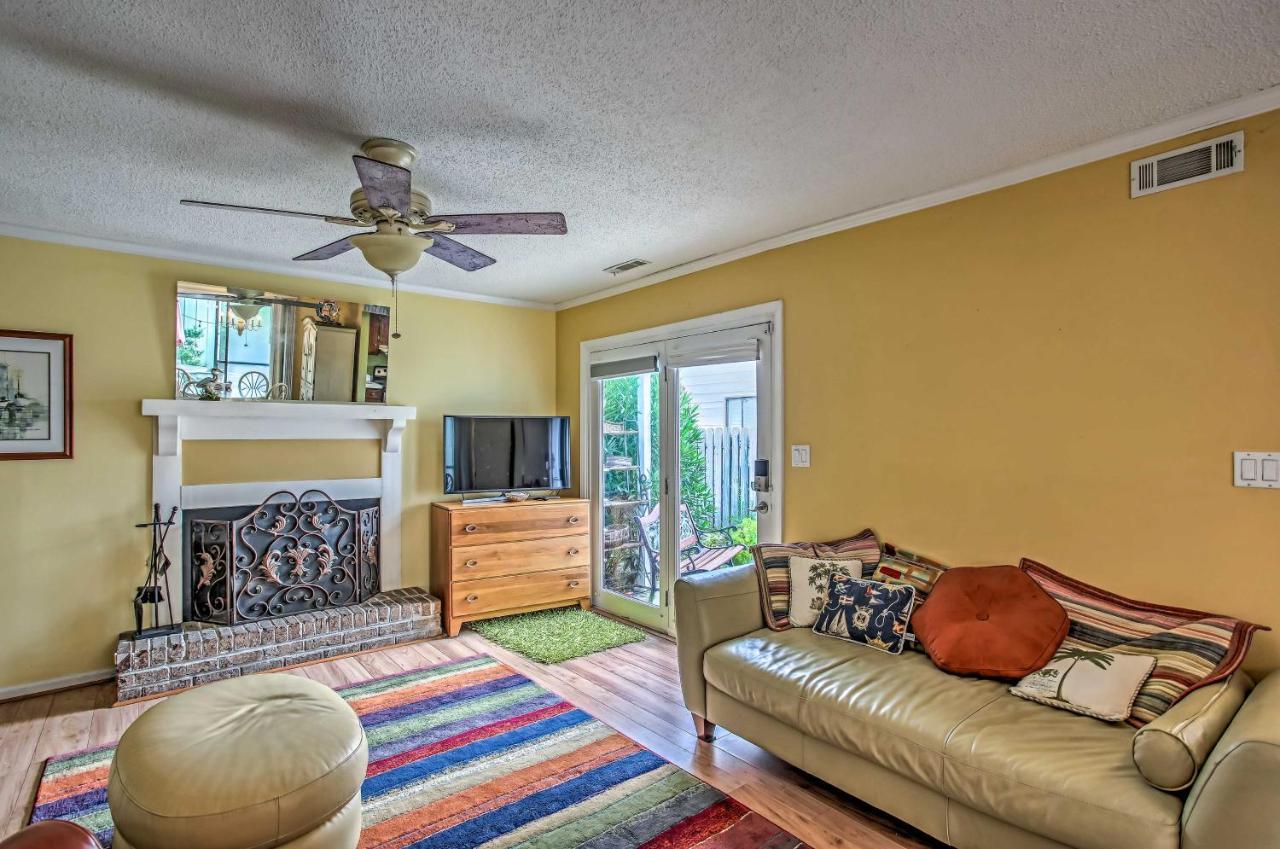 North Myrtle With Patio - Walk To Beach!