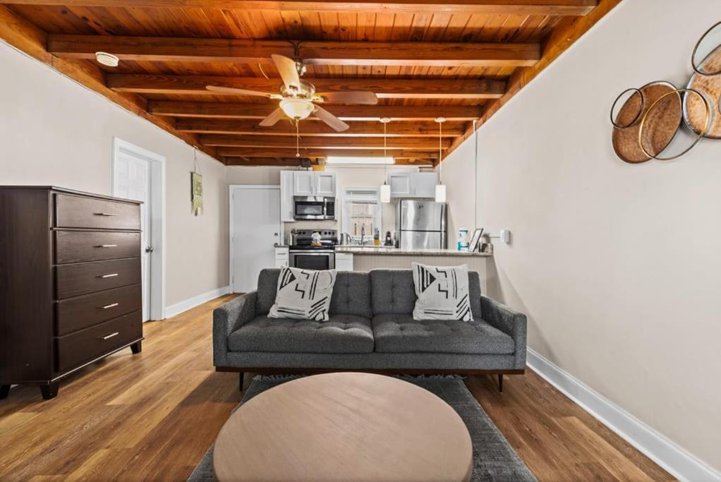 Unique Designed 2br With Parking Myrtle Beach