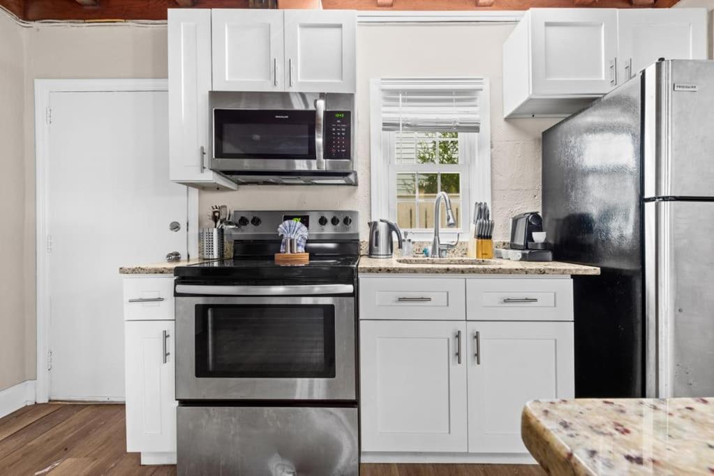 Unique Designed 2br With Parking Apartment Myrtle Beach