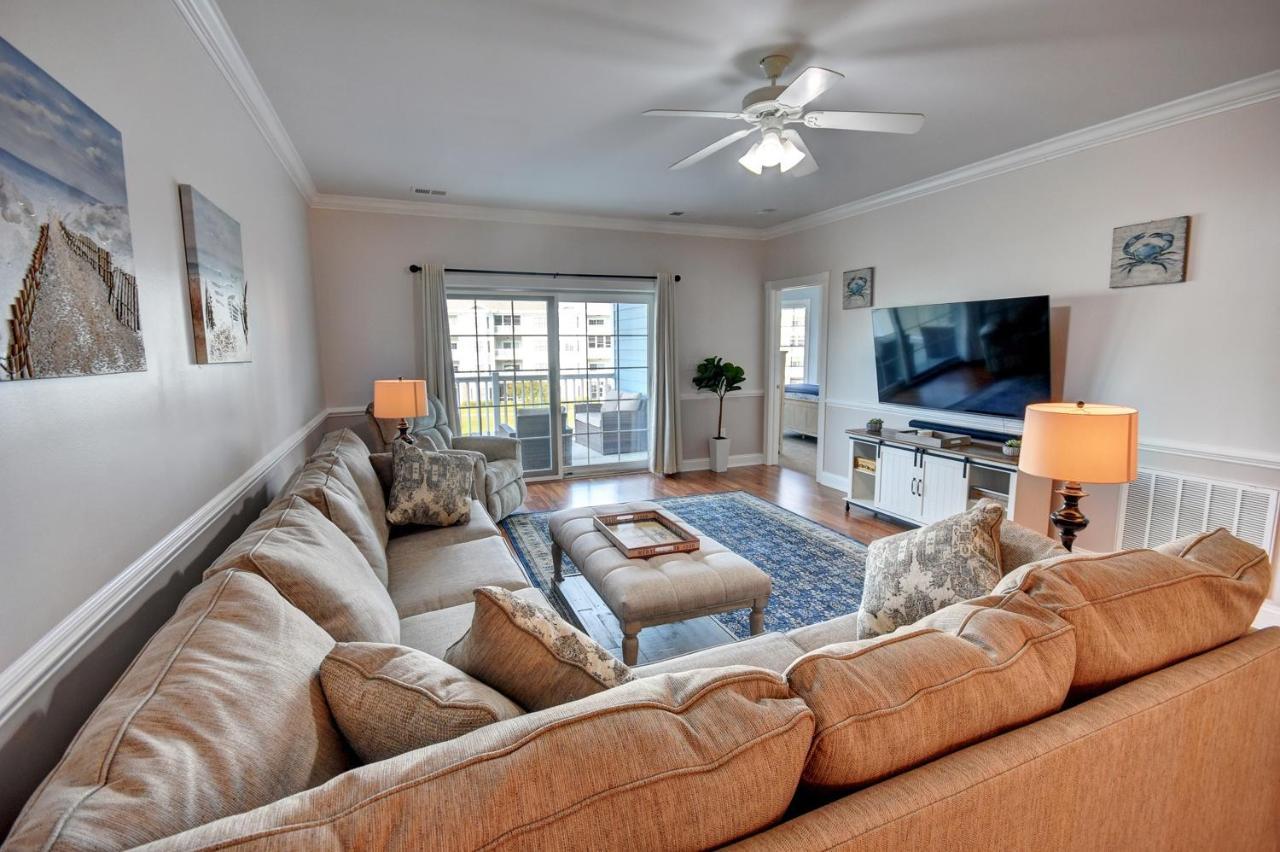 4827 Magnolia Drive, #302