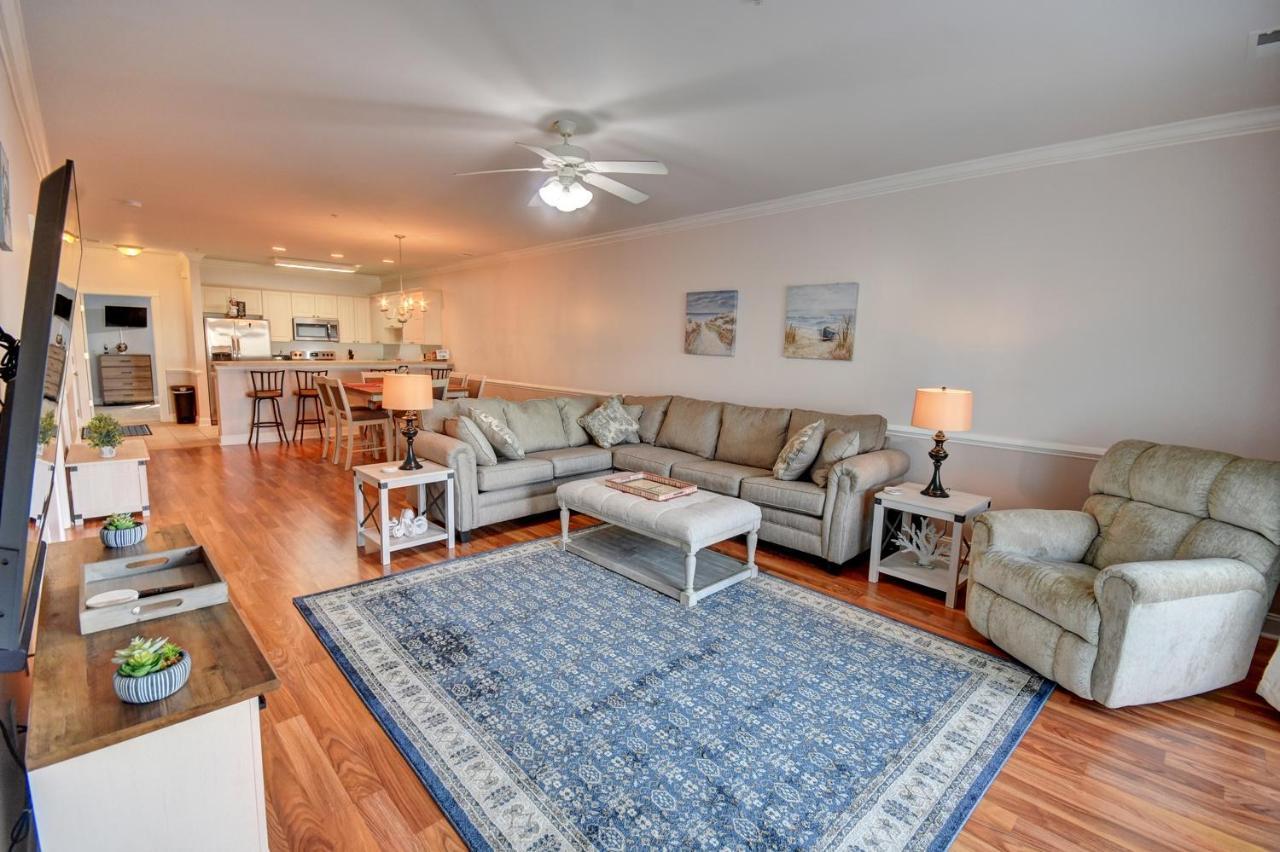 4827 Magnolia Drive, #302 * Myrtle Beach