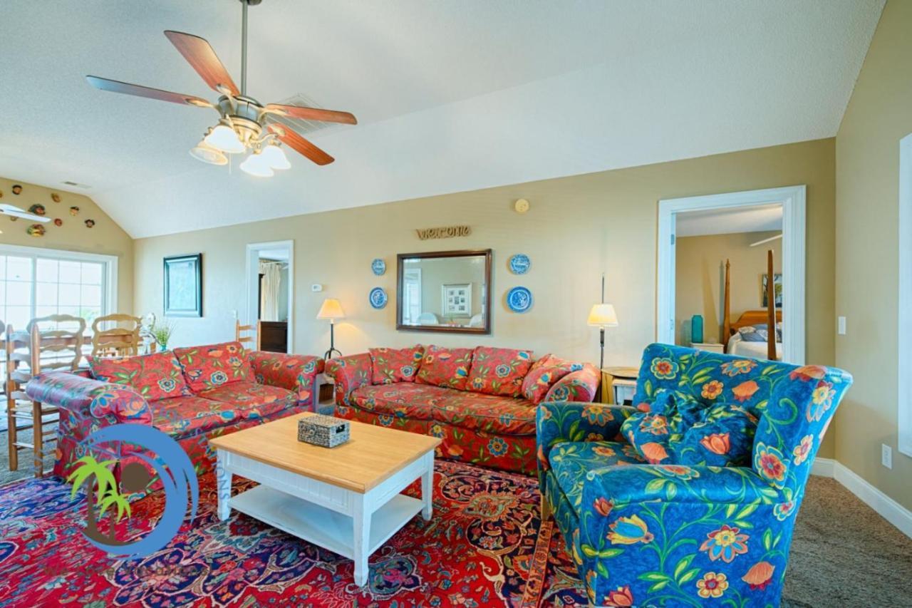 Cherry Grove House *