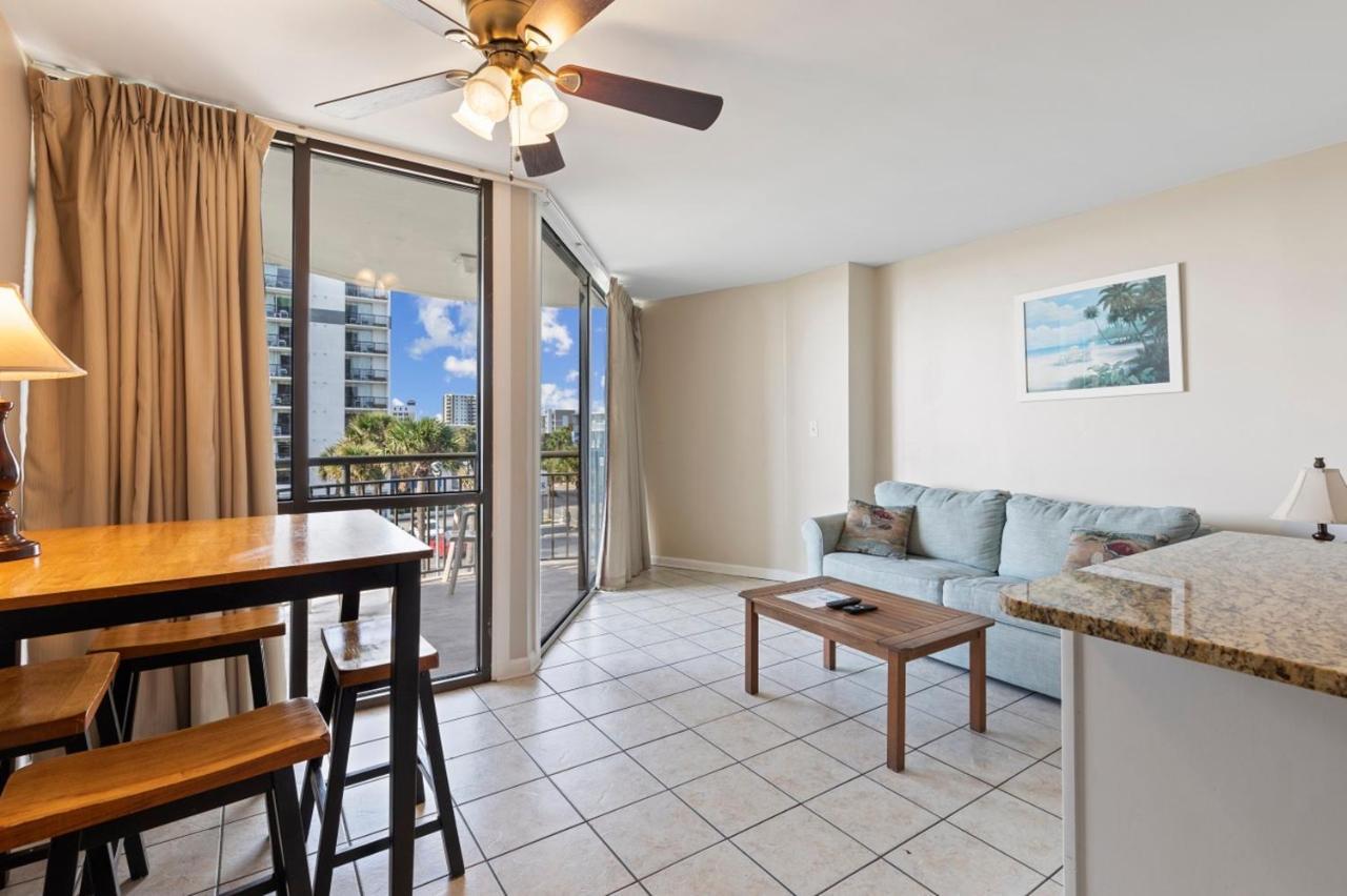 Location!!! Oceanfront At Meridian Plaza Aparthotel