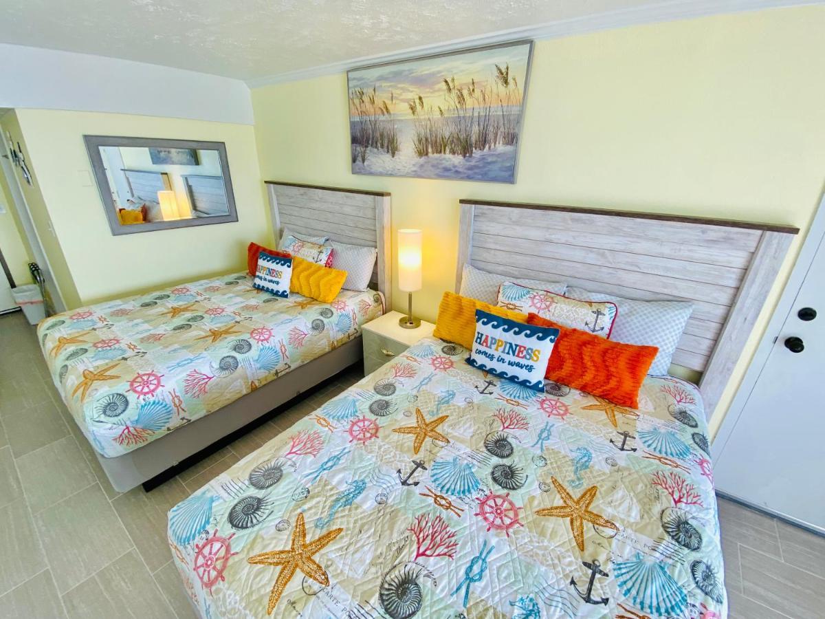 Apartment New ! Unique Oceanfront At Ocean Reef Resort-free Parking - Amazing Pools