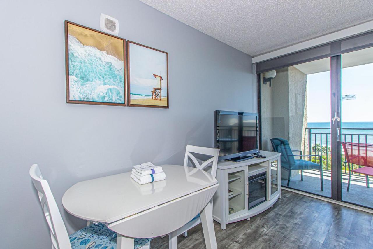 Holiday home Modern Oceanfront Double Queen Sleeps 6! Ocean Forest Plaza 607 *