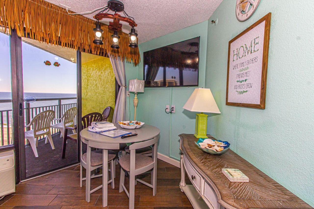 Apartment Ocean View King Monterey Bay 1411 Sleeps 7 Guests