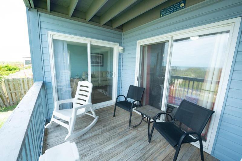 Holiday home Sandy Dunes Oceanfront - Just Renovated June 2020 *