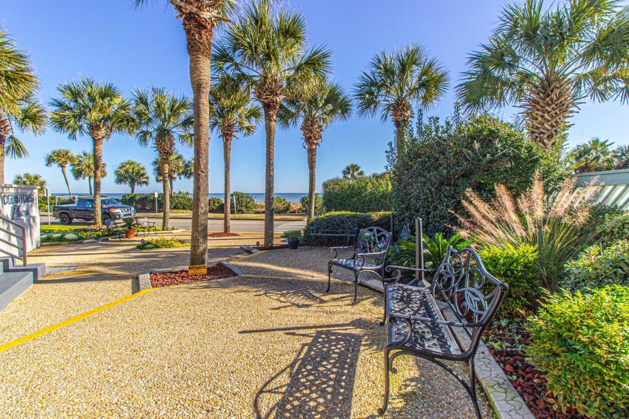 Modern Oceanfront Double Queen Sleeps 6! Ocean Forest Plaza 607