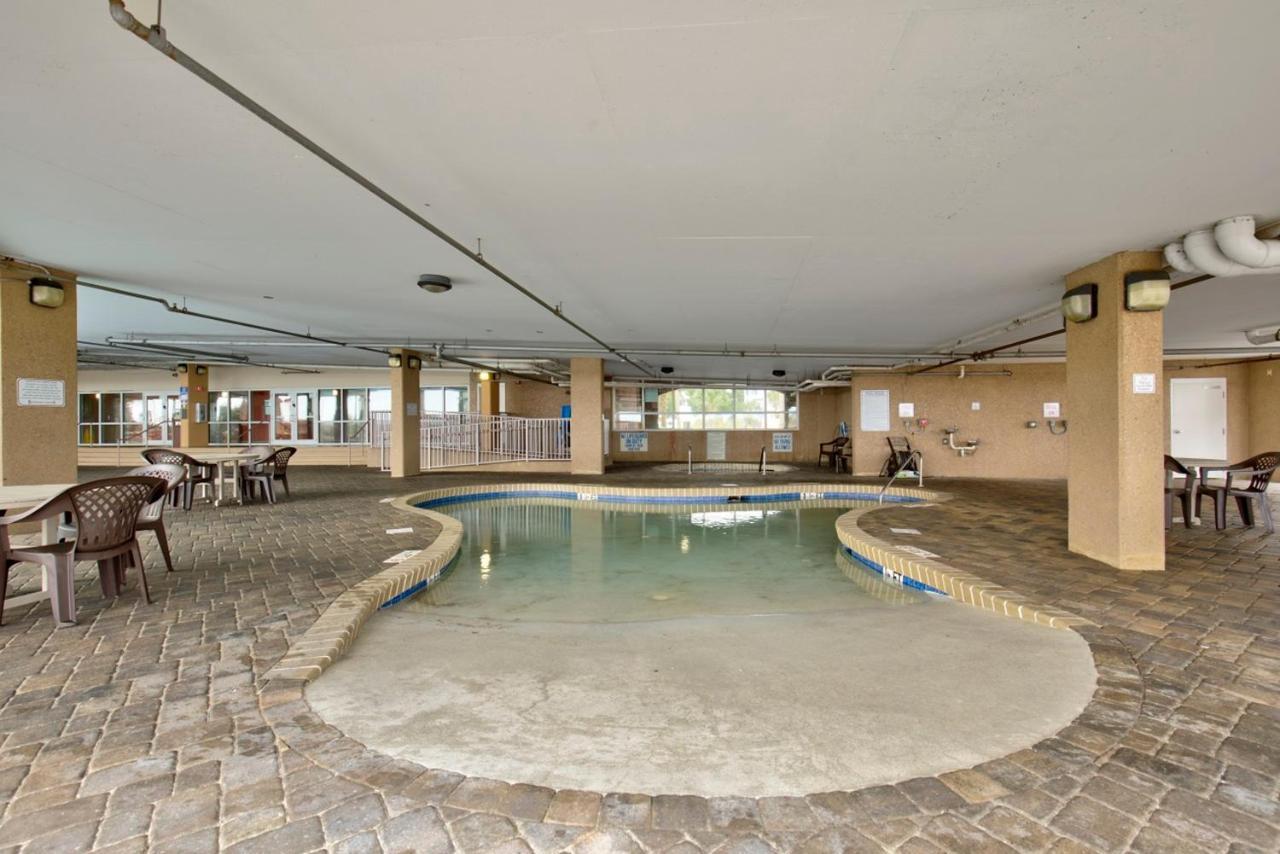 Ocean View Bahama Sands Stunning Apartment