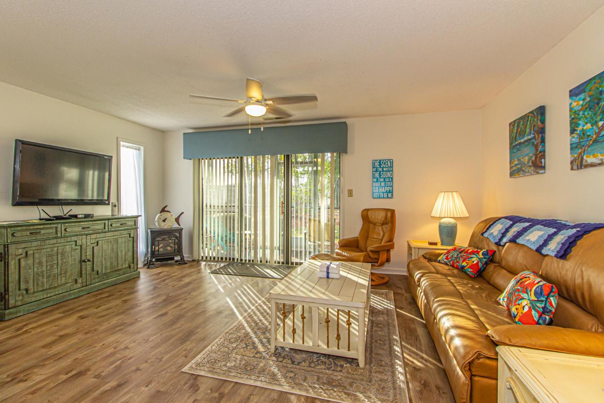 2 Bed 2 Bath Ground Level Golf Colony 33i Only 2 Miles To The * Myrtle Beach