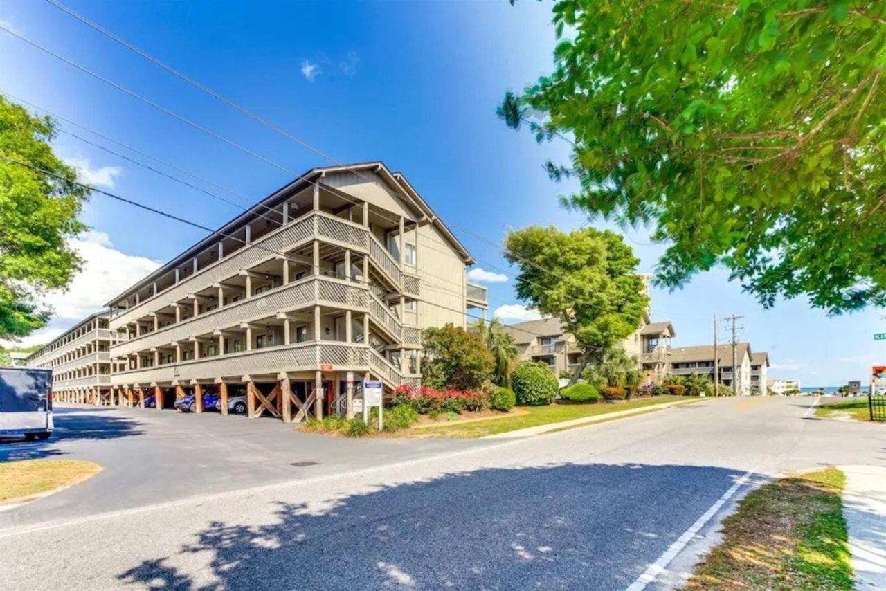 Spacious Modern - 1st Floor - One Block To The Myrtle Beach