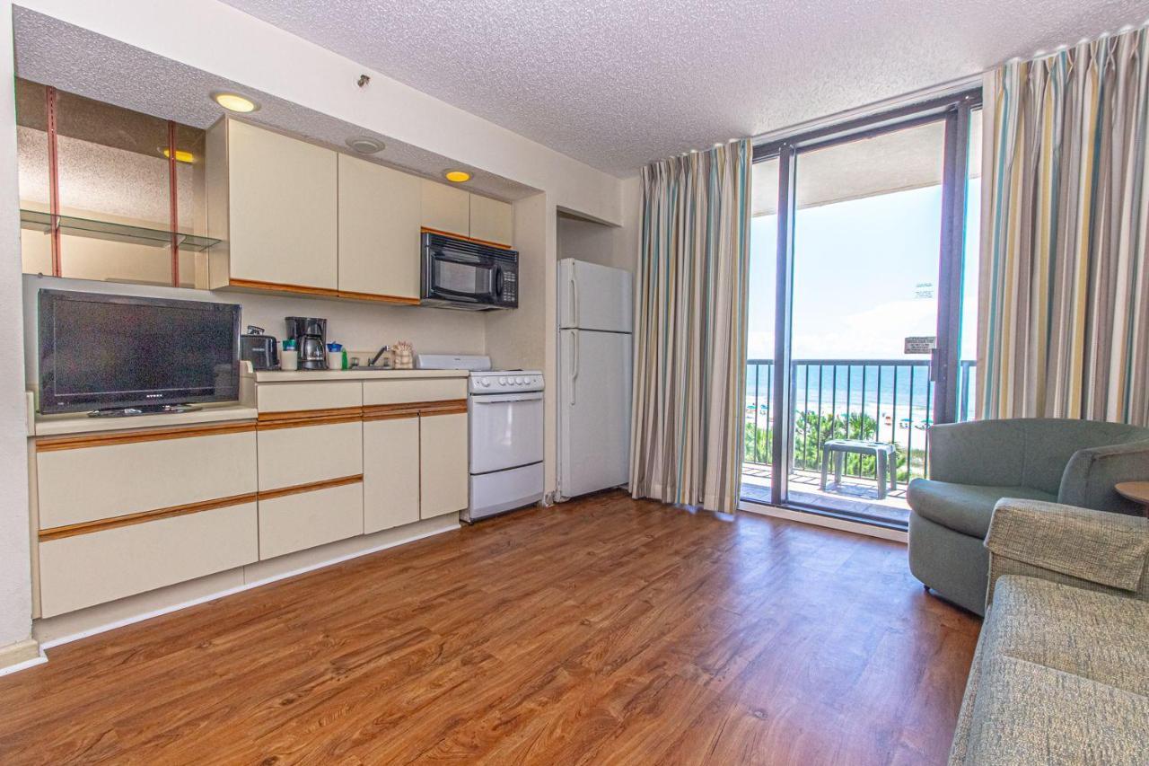 Apartment Colony 403