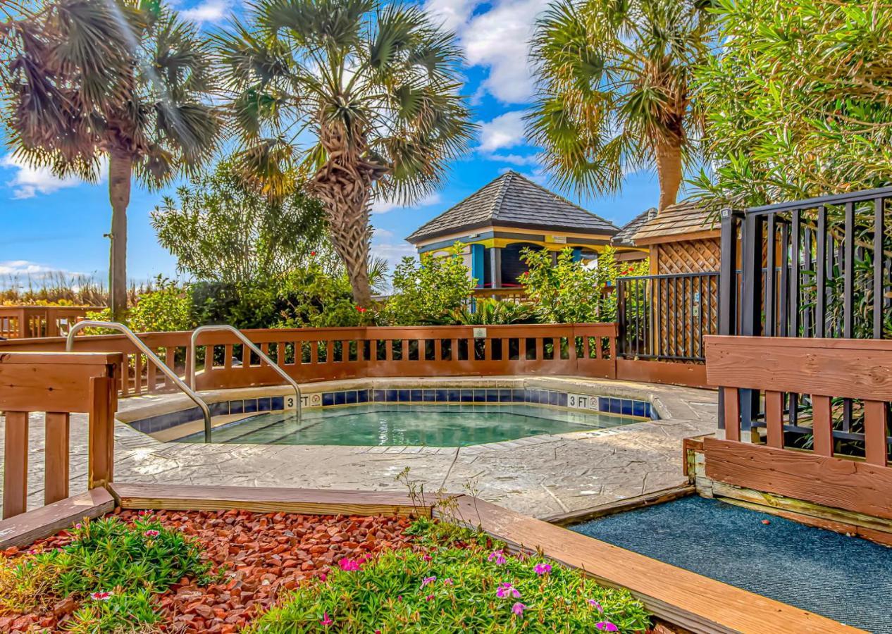 4th Floor Oceanfront 1 Bedroom Suite! Cove 411 *